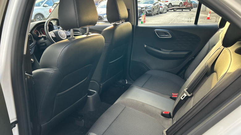 MG MG3 1.5 VTi-TECH Exclusive 5dr [Navigation] Petrol Hatchback